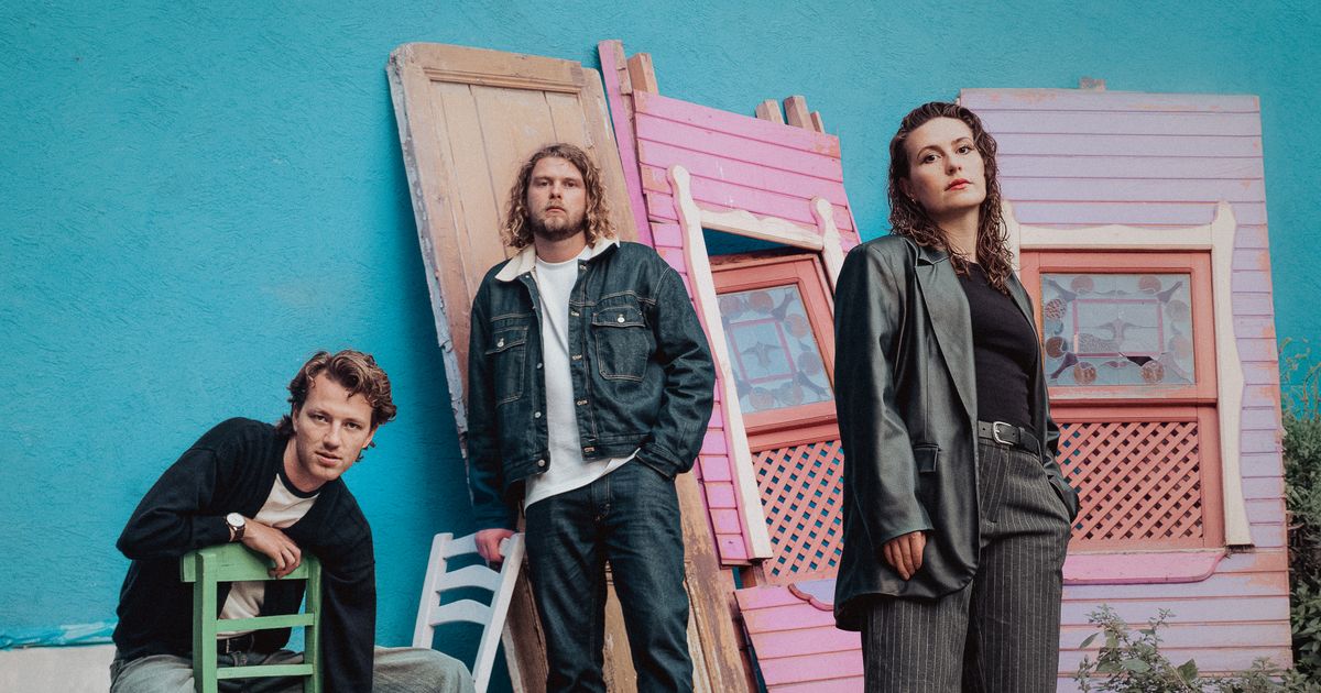 WIES — AH! reprise tour